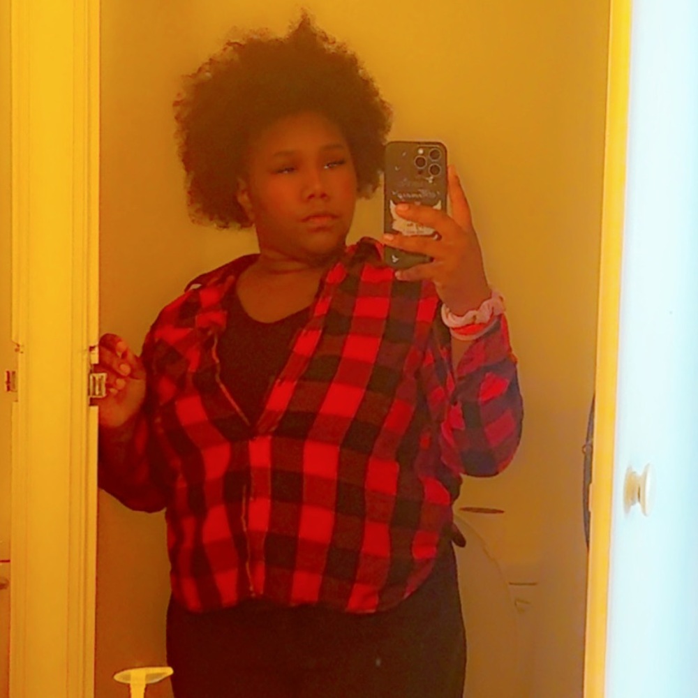 Meet your Posher, Blu